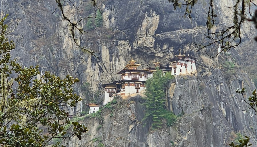 Bhutan- 963 pxl (3)